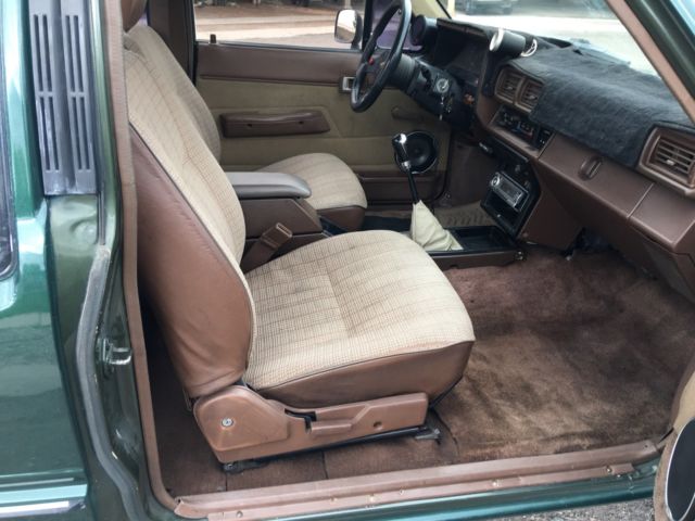 1986 Toyota Hilux Pickup SR5 - photo 10