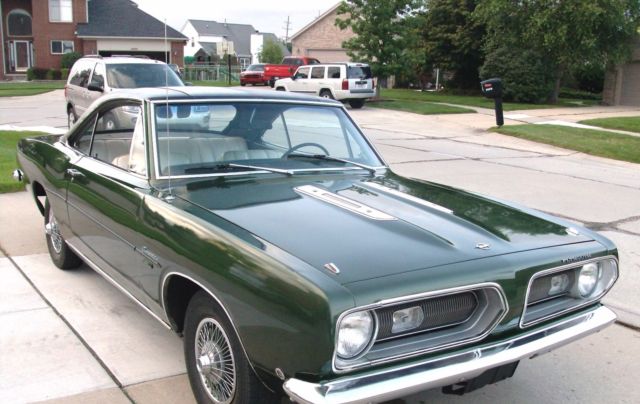 1968 Plymouth Barracuda V8 two door Hardtop - photo 2