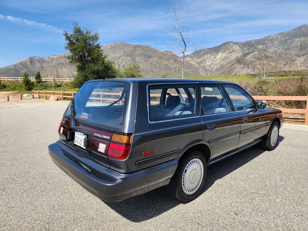 1991 Toyota Camry LE Wagon - photo 11