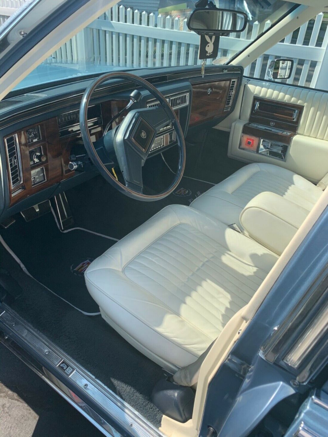 1989 Cadillac Brougham - photo 8