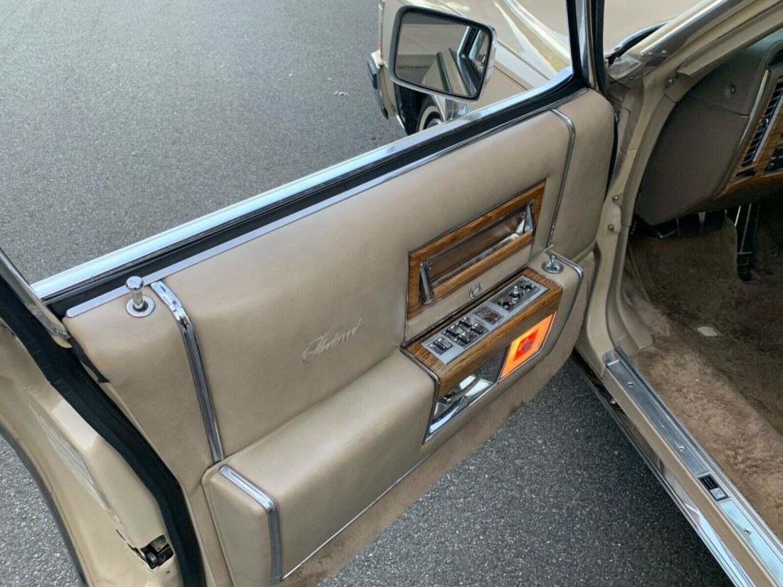 1985 Cadillac Fleetwood - photo 13