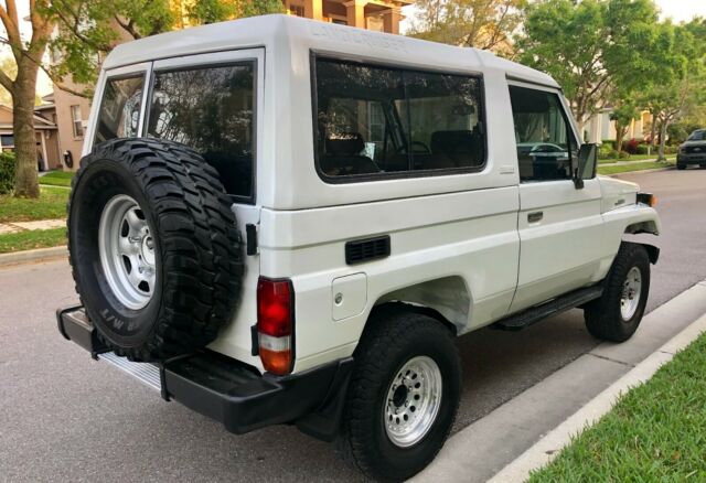 1992 Toyota Land Cruiser FJ73 - photo 6