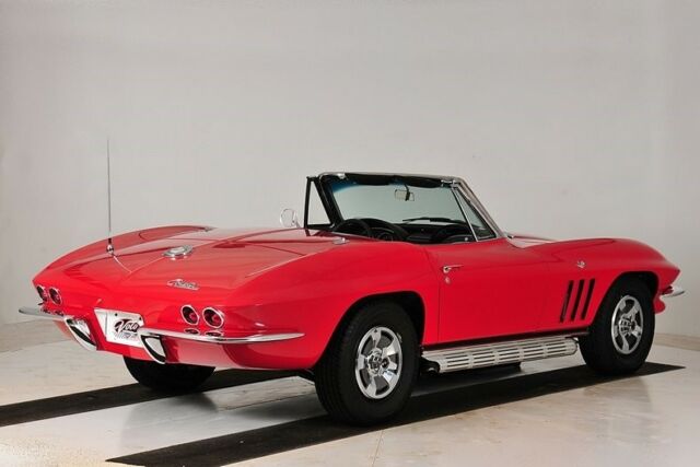 1965 Chevrolet Corvette -- - photo 6