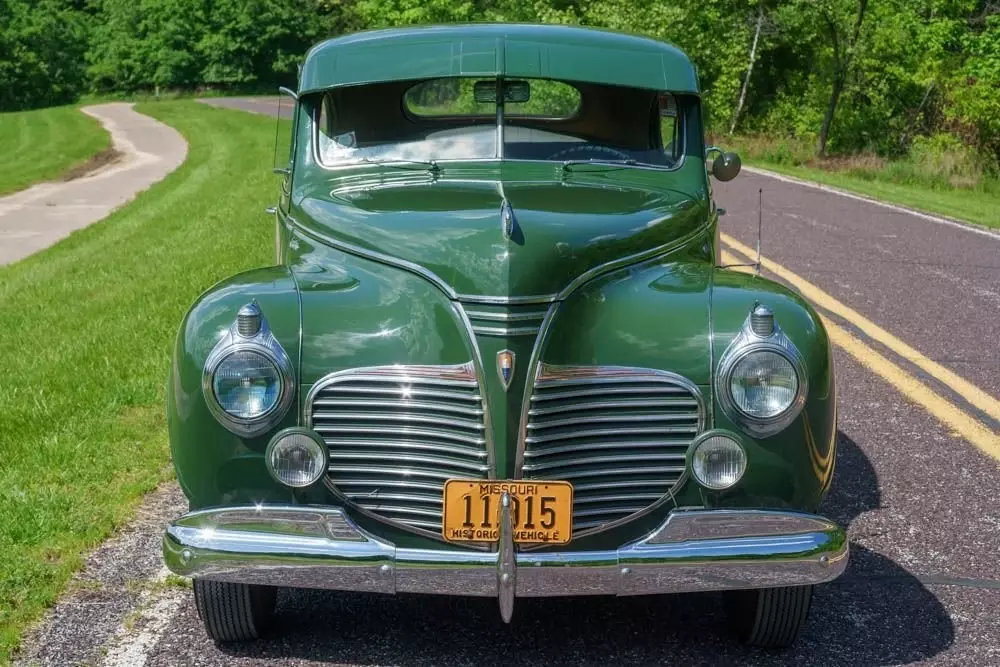1941 Plymouth Special Deluxe Coupe - photo 2