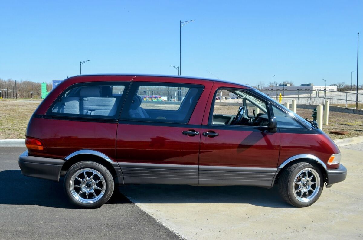 1993 Toyota Previa DX - photo 5