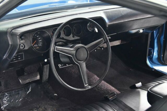 1971 Dodge Challenger -- - photo 2
