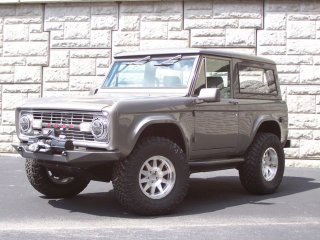 1976 Ford Bronco Explorer Custom - photo 6