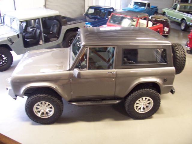 1976 Ford Bronco Explorer Custom - photo 7