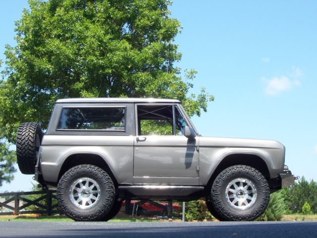 1976 Ford Bronco Explorer Custom - photo 8