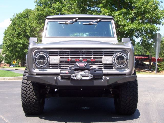 1976 Ford Bronco Explorer Custom - photo 9