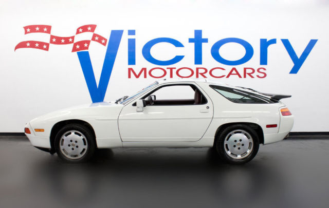 EXTREMELY CLEAN 928 S4 1988 Porsche 928 S4