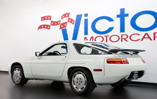 1988 Porsche 928 S4 - photo 4
