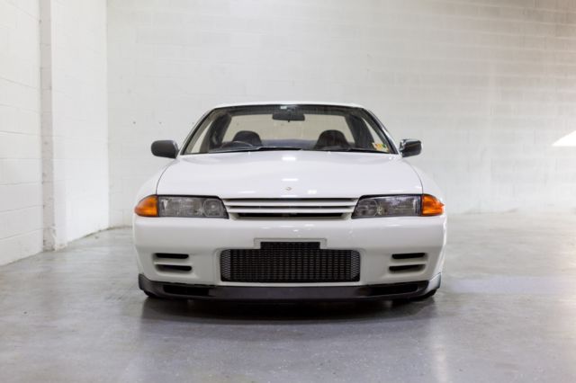 1993 Nissan Skyline GT-R - photo 2