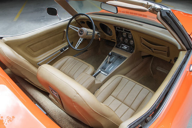 1975 Chevrolet Corvette convertible - photo 9