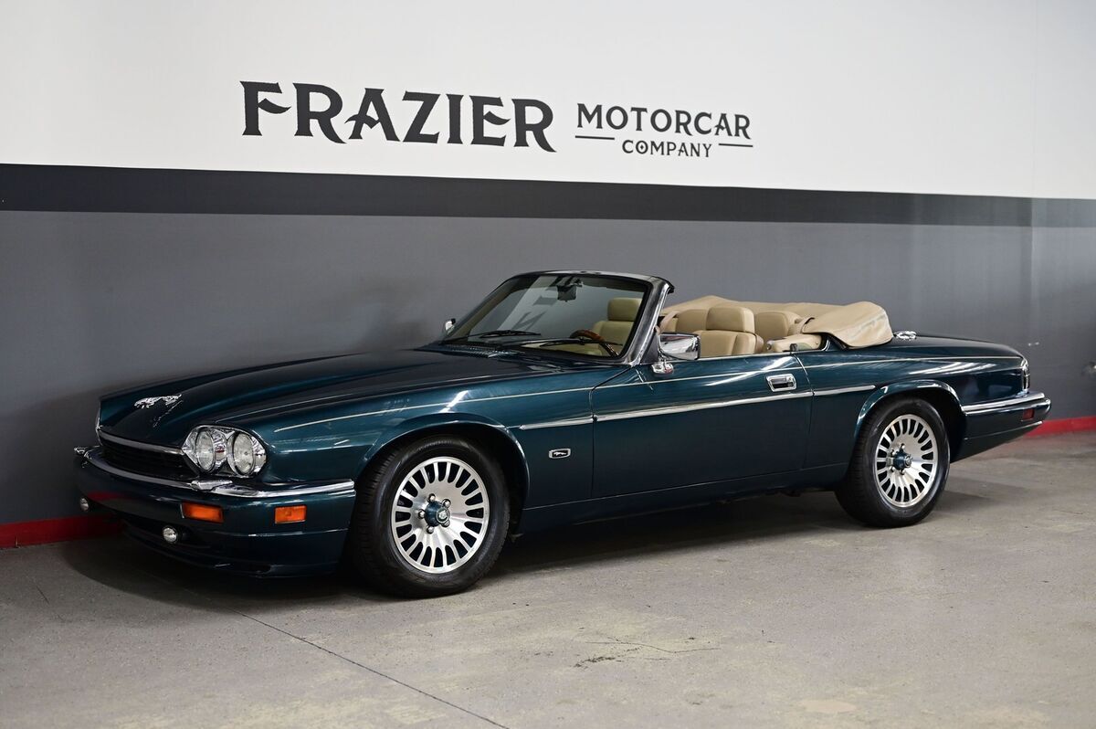 EXTREMELY NICE UNIQUE COLOR 6 CYL XJS CONVERTIBLE King Fisher Blue 1994 Jaguar XJS CONVERTIBLE