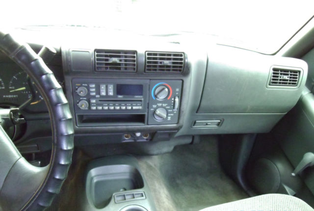 1994 Chevrolet S-10 - photo 10