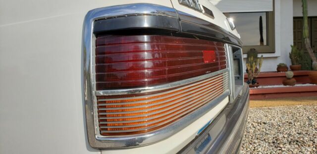 1986 Mazda Luce Turbo Rotary Sedan - photo 8
