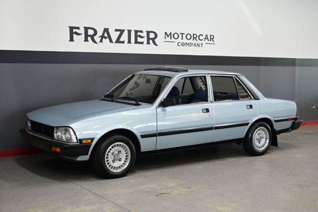 EXTRORDINARY CONDITION MANUAL TRANSMISSION/ DIESEL 37891 mile ORIGINAL CAR 1981 Peugeot 505S Turbo Diesel