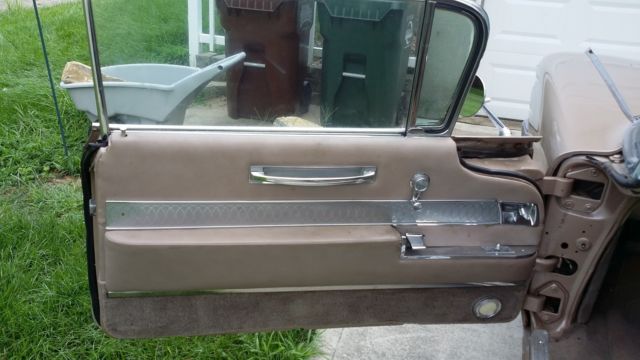 1960 Cadillac DeVille Series 62 - photo 9