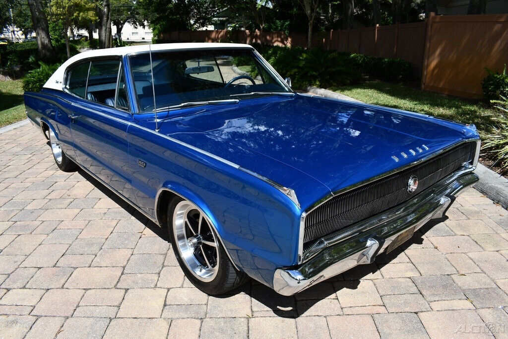 1967 Dodge Charger Beautiful Restoration Stunning color's - photo 11