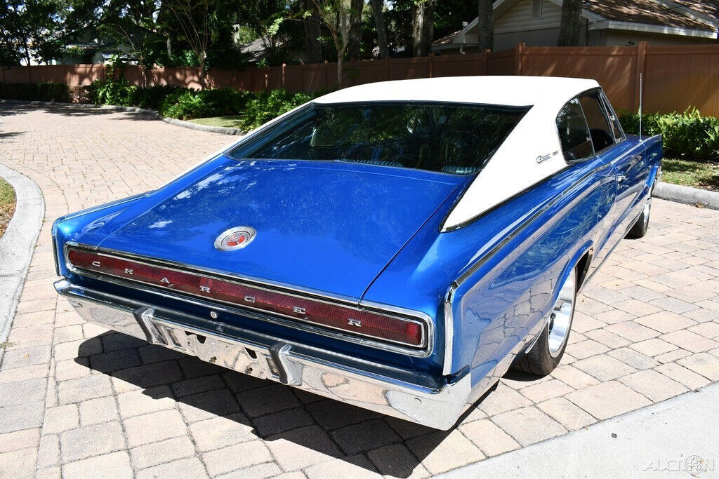1967 Dodge Charger Beautiful Restoration Stunning color's - photo 6