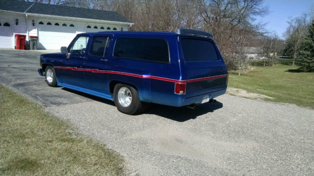 1985 Chevrolet Suburban - photo 9