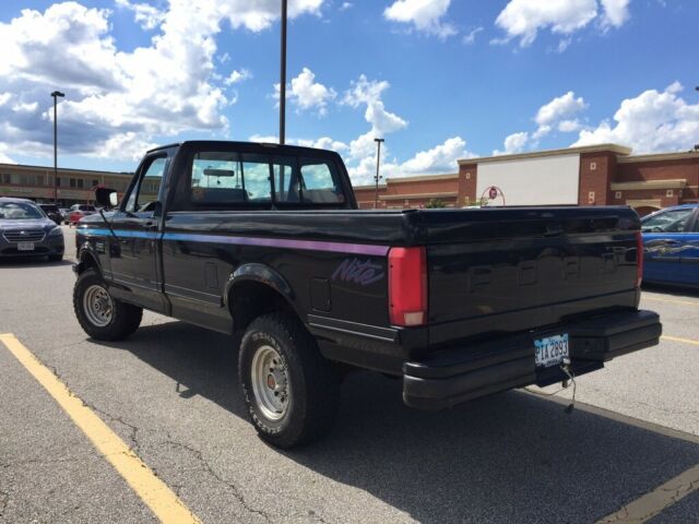 1991 Ford F-150 Nite - photo 2