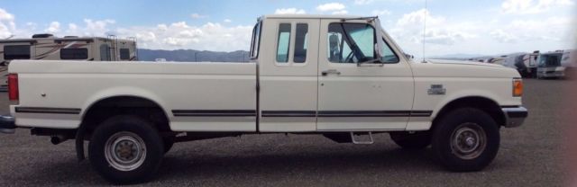 F-250 4x4 7.3L Turbo Diesel with Banks, LOW MILES, Ice Cold AC!! 1989 Ford F-250