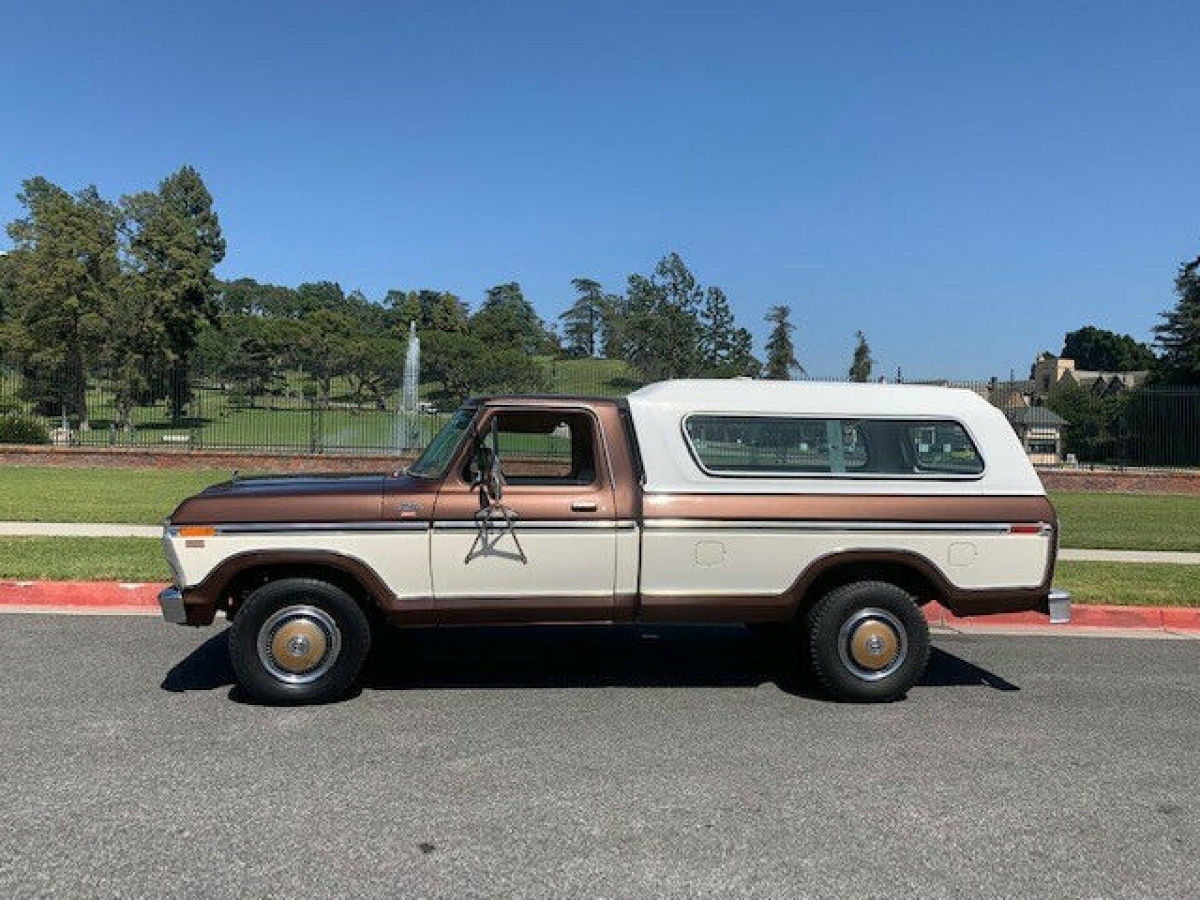 F-250 Camper Special Ranger XLT Luxury 1977 Ford F-250