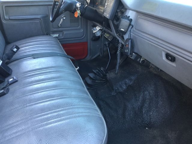 1986 Ford F-350 - photo 8