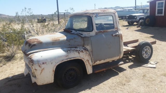 1956 Ford F-100 - photo 2