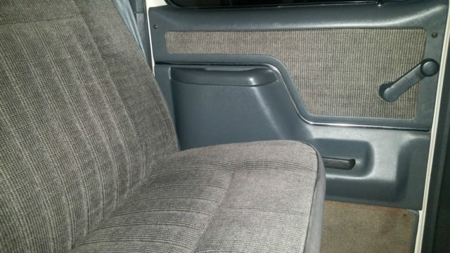 1991 Ford F250 Metropolitan 4 door Bronco not Centurion XLT Lariat - photo 10