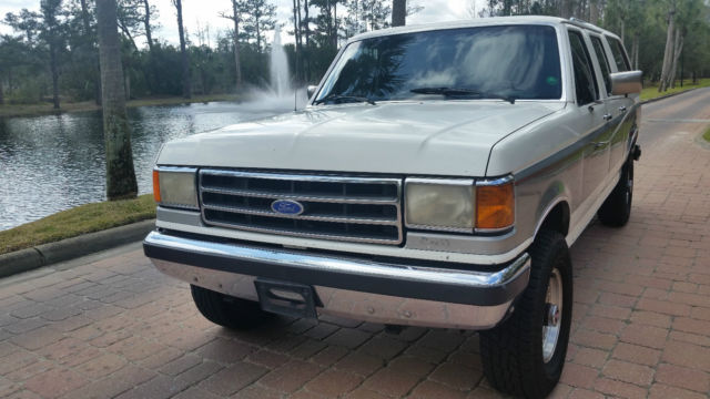 1991 Ford F250 Metropolitan 4 door Bronco not Centurion XLT Lariat - photo 4