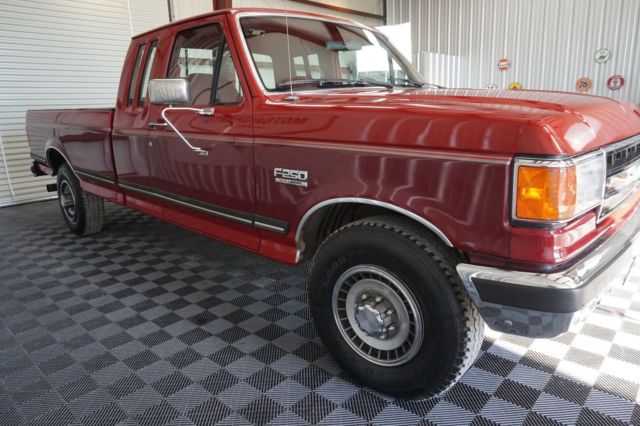 1990 Ford F-250 Lariat - photo 2