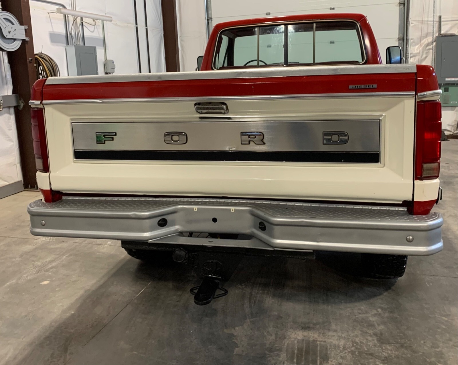 1983 Ford F-250 - photo 5