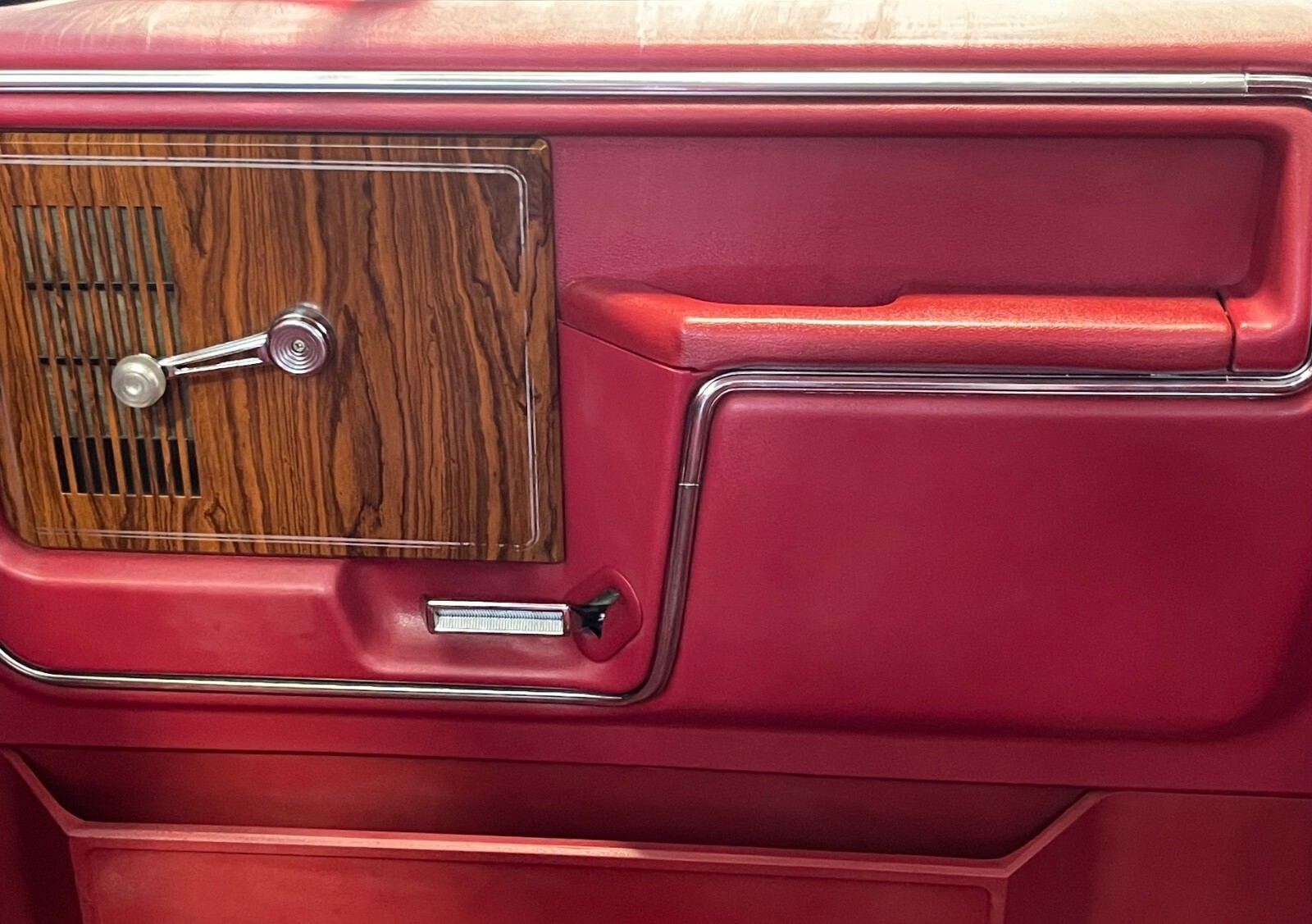 1983 Ford F-250 - photo 9