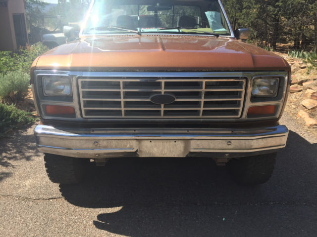 1985 Ford F-250 XL - photo 2