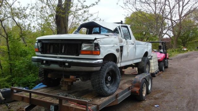 1994 Ford F-350 Xlt - photo 2