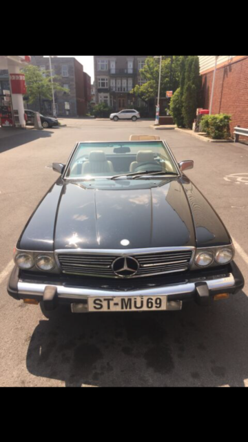 FAB MERCEDES-BENZ 560SL 1988 GARAGED IN WINTER! 1988 Mercedes-Benz SL-Class