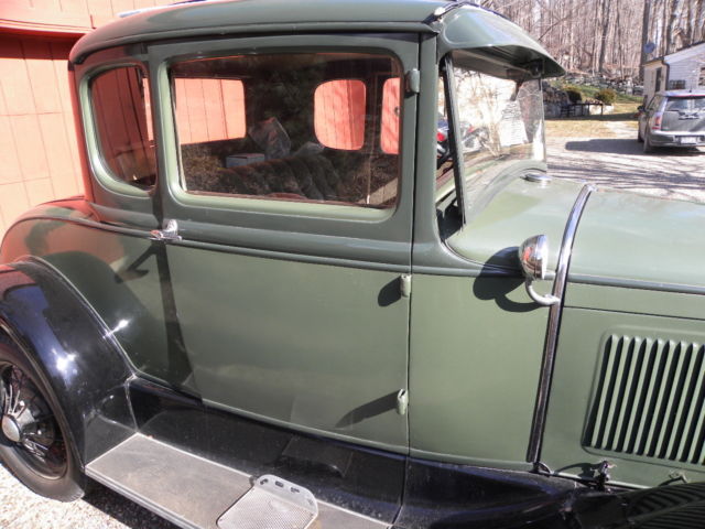 1930 Ford Model A - photo 3