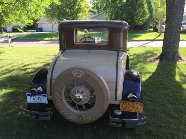 1930 Ford Model A - photo 2
