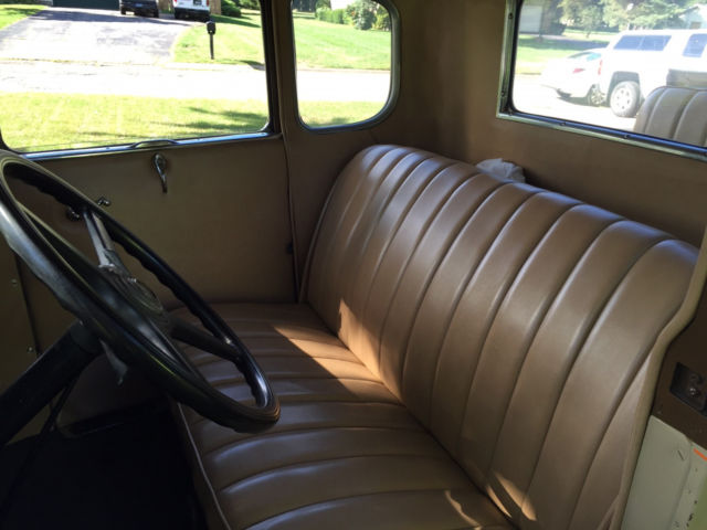 1930 Ford Model A - photo 4
