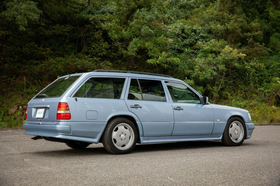 1992 Mercedes-Benz E-Class - photo 2