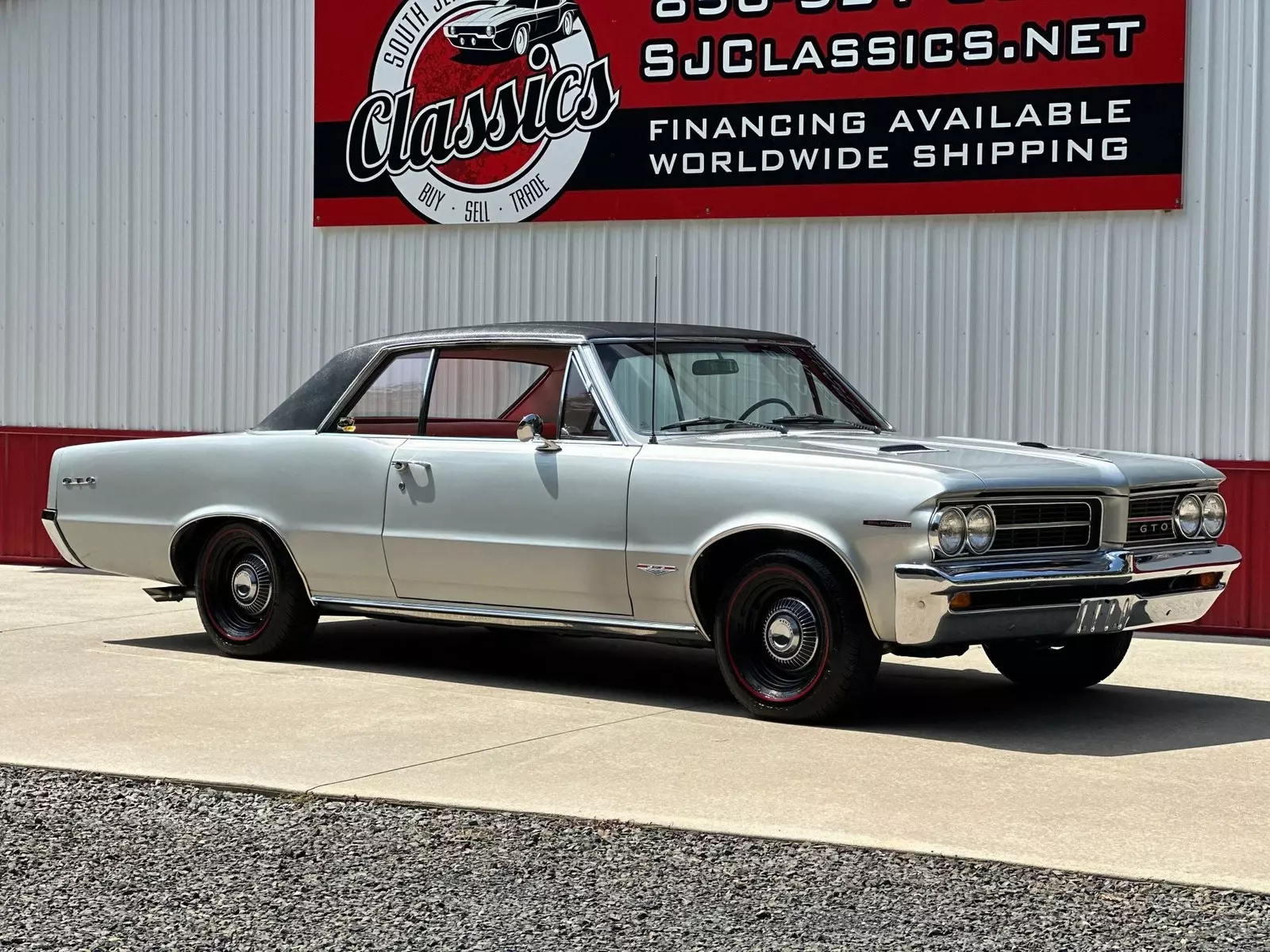 1964 Pontiac GTO 389 4-spd Power Steering & Brakes