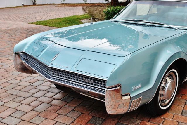 1967 Oldsmobile Toronado Absolutely Pristine Rocket 425/385hp V8 Auto - photo 10
