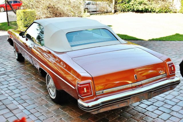 1975 Oldsmobile Eighty-Eight Delta Royale Convertible Believed to be 24k Miles - photo 13