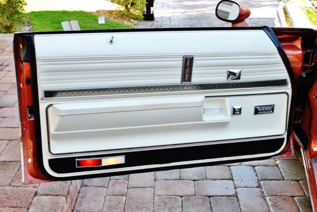 1975 Oldsmobile Eighty-Eight Delta Royale Convertible Believed to be 24k Miles - photo 6