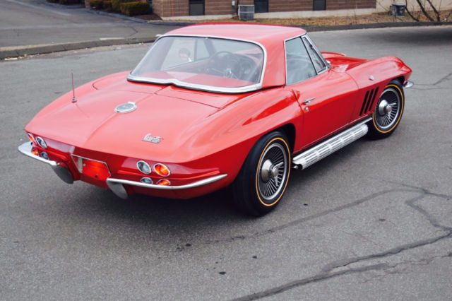 1966 Chevrolet Corvette - photo 2