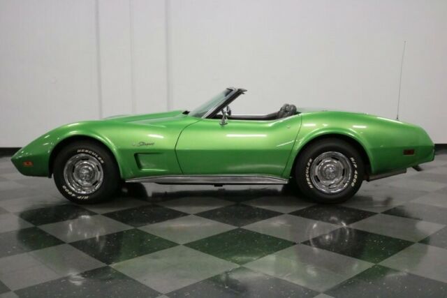 1975 Chevrolet Corvette Convertible - photo 3