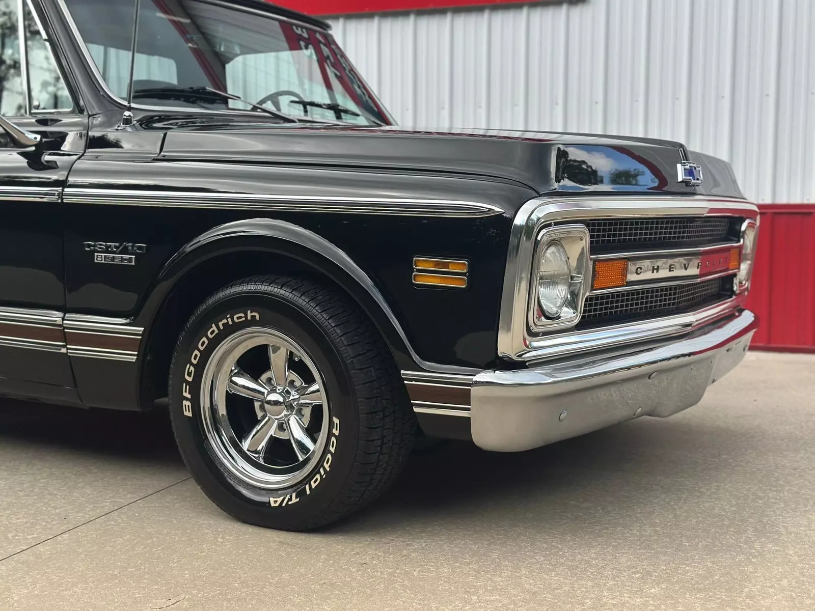 1969 Chevrolet CST 10 Short Bed Factory Black 350 V8 Auto A/C All Power - photo 2